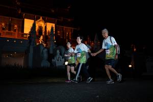 BIB: 2004
                            <button type="button" onclick="openModal(22280818)" class="btn btn-primary btn-sm float-right btn-popup" data-toggle="modal" data-target=".modal-high-quality">
                        <i class="fas fa-shopping-cart"></i> Add to Cart
                    </button>
                                            <button type="button" onclick="isThisMe(22280818, true)" class="btn btn-success btn-sm float-right btn-popup btn-isme hidden" data-toggle="tooltip" data-placement="bottom" title="นี่คือรูปของคุณใช่ไหม คลิกที่นี่เพื่อเอาเข้าอัลบั้ม">
                        <i class="fas fa-plus"></i> Add to album
                    </button>
                    <button type="button" onclick="isThisMe(22280818, false)" class="btn btn-warning btn-sm float-right btn-popup btn-isnotme hidden">
                        <i class="fas fa-ban"></i> Remove from album
                    </button>